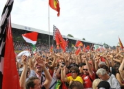 开云体育在线入口-国际大赛临近，球迷热情高涨